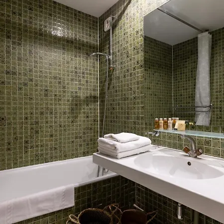 Eclectic Art By Park Monceau Apartamento *